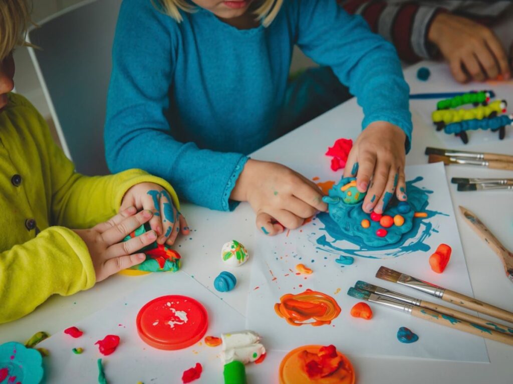Spelenderwijs leren thuis